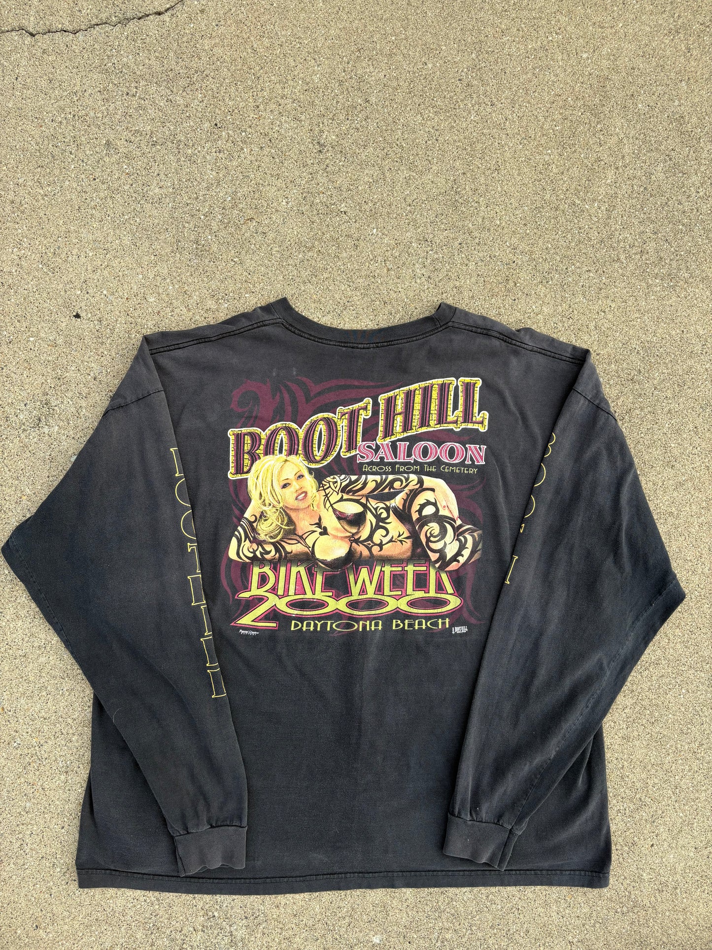 XXL 00 BootHill Saloon